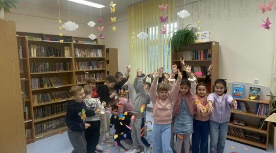 "Jesienne drzewo czytelnicze"